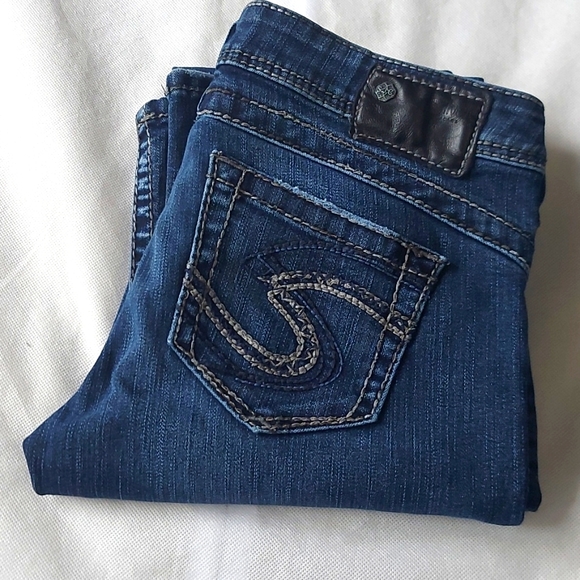 Silver jeans tuesday 16 1/2 jeans size W 29/L33